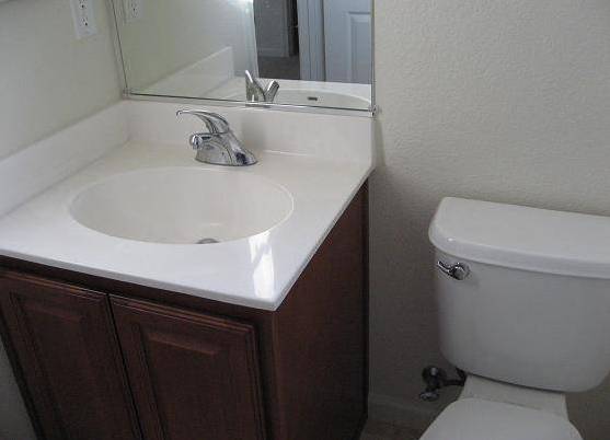 Private Entrance & Private Bath in Hercules 1