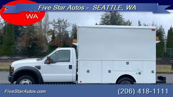 2008 Ford F550 11' ENCLOSED