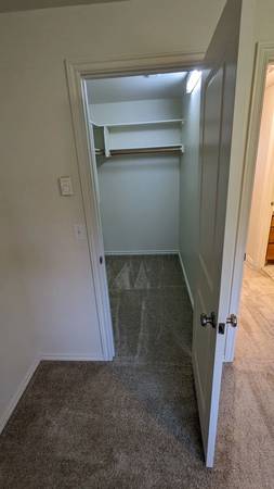 $1,650 / 2br - 1000ft2 - Your haven of comfort: 2 BR, 1.5 BA, 1000 Sq Ft homes. (West Linn)63956644311683124