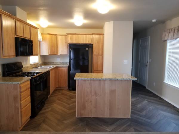 $1,999 / 2br - 1025ft2 - A New Day, A Fresh Start: Your Ideal Home Awaits! (Anchorage)64004786477443121