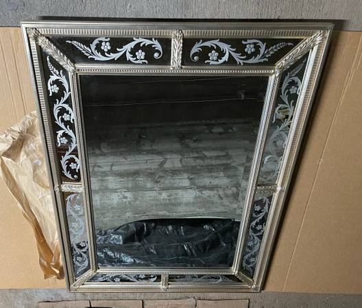Etched Glass Venetian Mirror - excellent 1