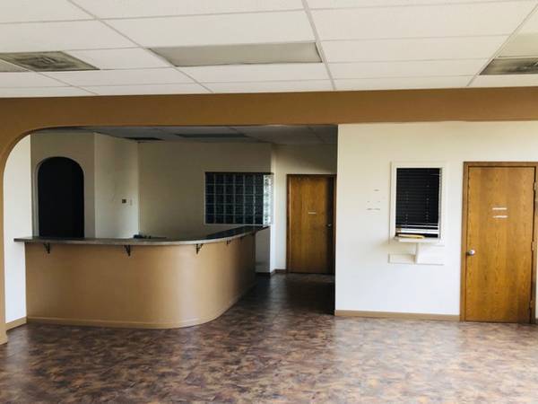 $12 / 530ft2 - Espacio para Consultorio Médico (Colorado Springs)63687084178945123