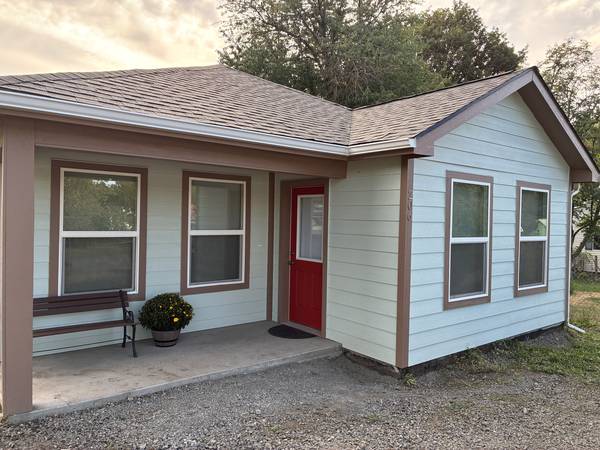 $1,900 / 3br - 1200ft2 - 3 bed 2 bath home (Albion)63980821997826120
