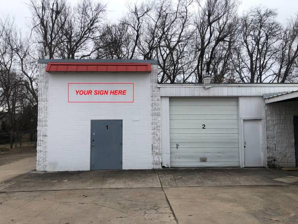 Frontage Retail Space on 15th Street 1
