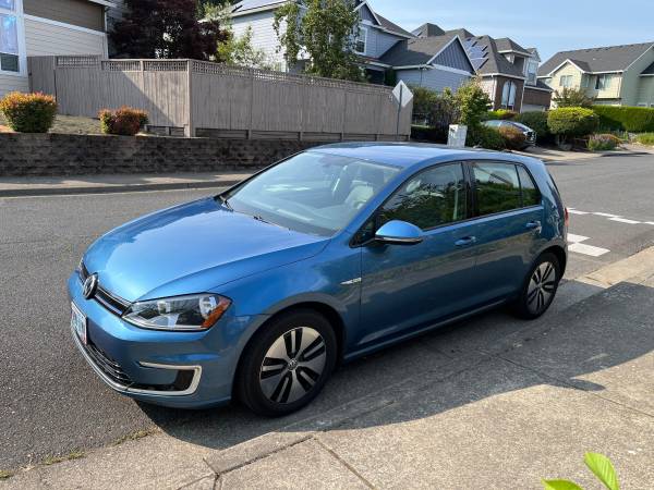 2016 VW eGolf SE - $8.850 (Beaverton)63482073999617123