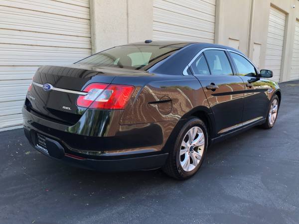 2012 Ford Taurus SEL, 1-Owner! Excellent condition! - $6,495 (dublin / pleasanton / livermore)63654700568833123