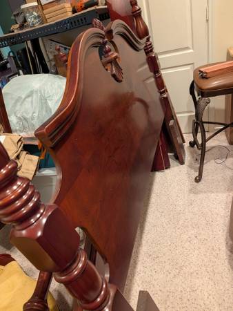 Queen Bed 1