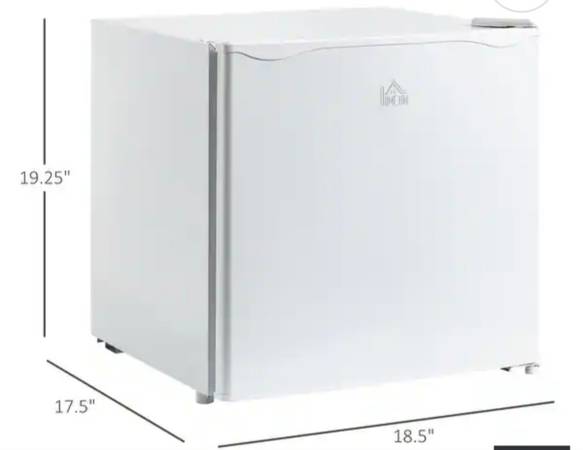 HOMCOM Mini Freezer 1.1 Cu.Ft 1