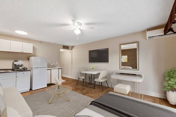 $1,675 / 330ft2 - Newly Renovated Studio Apartments Available NOW! (Rancho Bernardo)63775697989123120