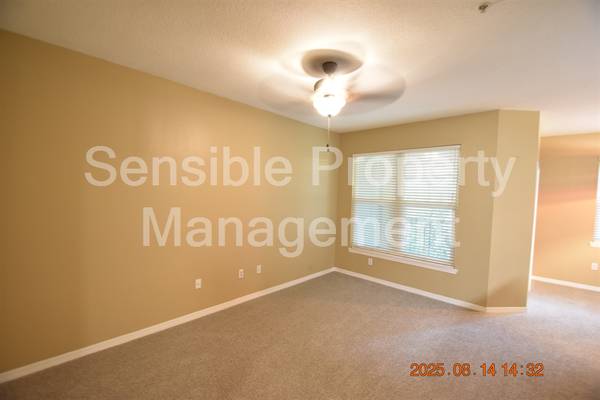 $1,595 / 1br - 867ft2 - 1810 E Palm Avenue #2203 ~ water included, wood flooring, 1st floor, (Ybor)63976136956931121