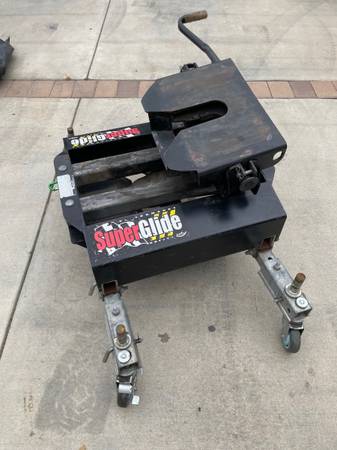 18K Pull Rite automatic sliding hitch 1