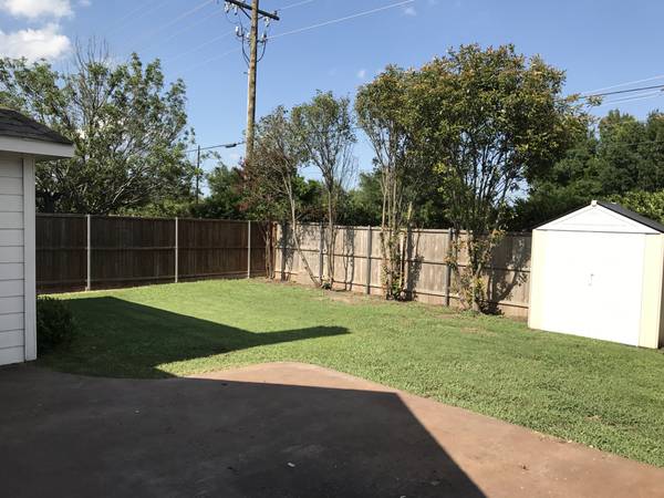 $2800.00 / 4br - 2000ft2 - 903 Redbud Dr63846411374339124