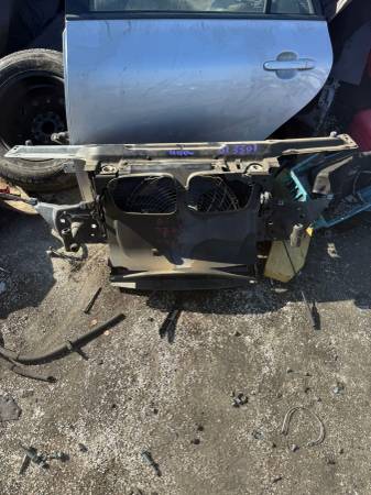 2001 BMW 330I Radiator Support 1