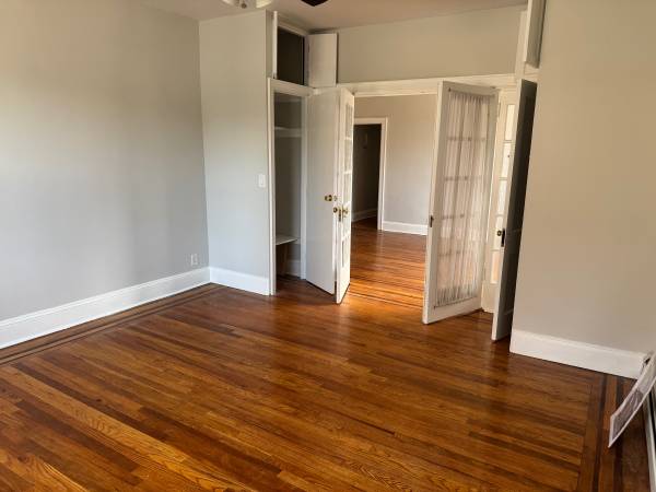 $2,400 / 2br - Large 2 BDRM Apt (Yonkers)64033457201922123