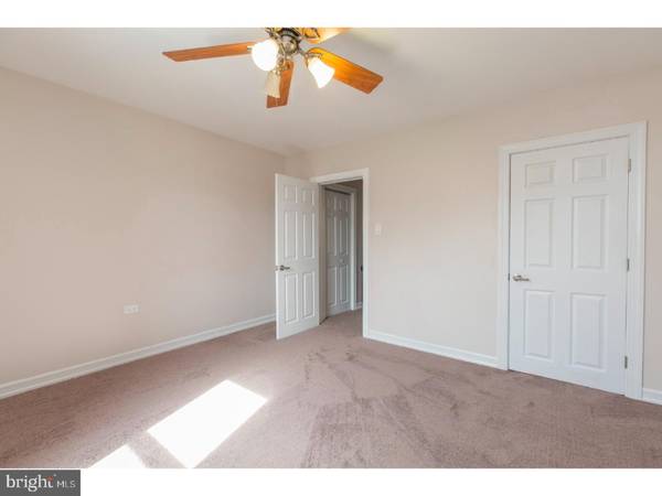 $2100.00 / 3br - 1284ft2 - 3319 Krail Street64024497736451121