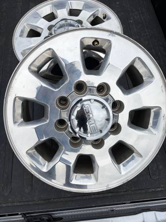 8 lug GMC wheels 1