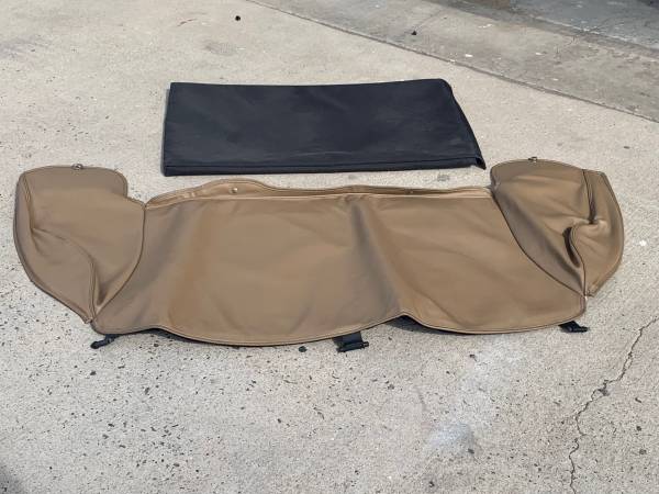 Jaguar XK8 / XKR Convertible Tonneau cover 1