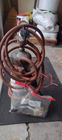 Complete Acetylene Torch Set with Tank, Hose, Gauge, and Torch 1