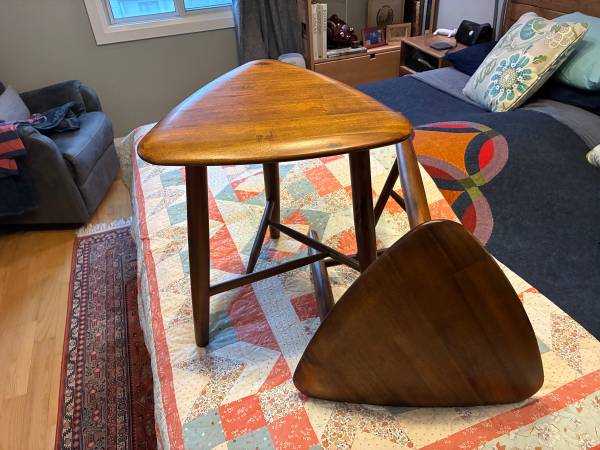 2 wood side tables 1