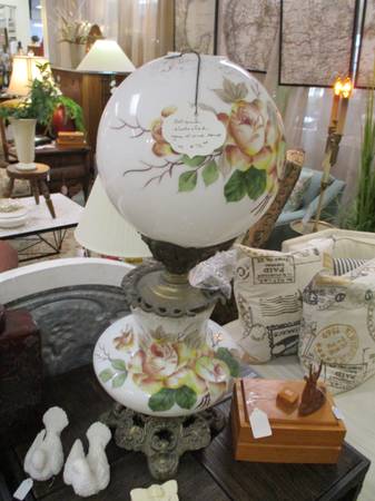 Electrified Gone with the Wind Lamp 1