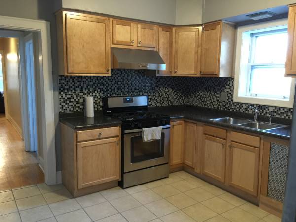 $850 / 1br - Spacious furnished room available (W. Lincoln Square)63898599711875123