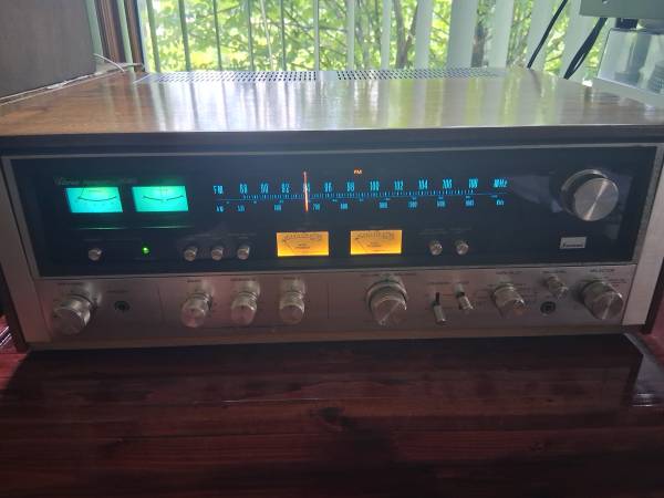 Sansui 8080 - Vintage Stereo Receiver 1