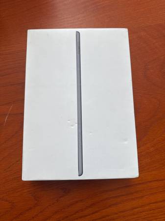APPLE IPAD 8 WIFI EN VENTA - $250 (Havertown)63471177351041123