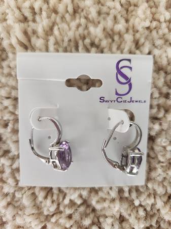 Brand NEW, Stearling Silver, Amethyst Drop Earrings 1