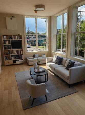 $2,500 / 1br - 538ft2 - Gorgeous One Bedroom in the Heart of DT Florence! (Maple St. Florence MA)64017044838913121