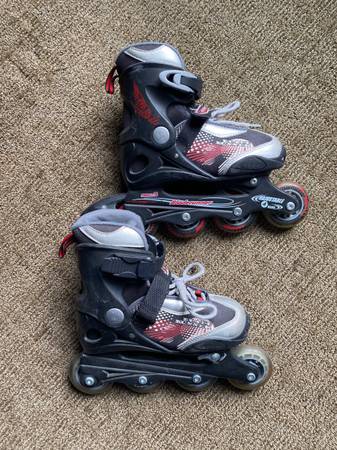 Rollerblades kids size 1-4 1