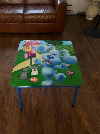Pacific Blue's Clues & You Junior Table Folding Childrens Table 1