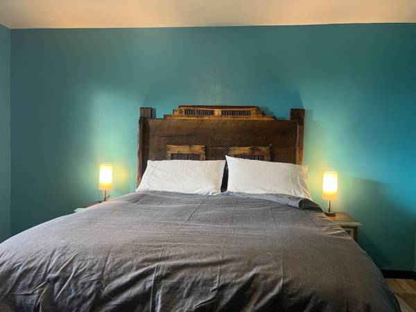 $1,050 / 1br - Compartir casa tranquila en un hermoso hogar (Santa Fe)63659815236225121
