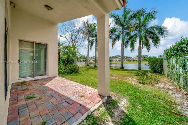 $4,100 / 4br - House for rent 4/2 (Pembroke Pines)63825132673155122