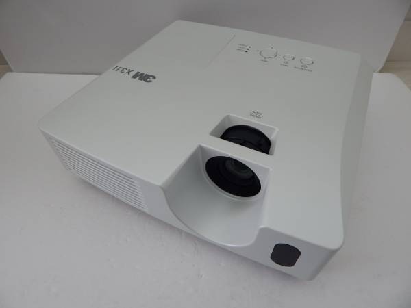 3M X31i LCD Digital Projector 1