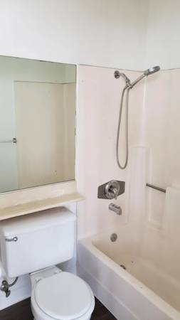 $1,750 VERY Spacious Single Apt Prime Studio City (Studio City)63840115004801123