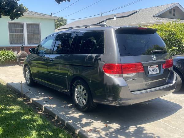 2010 Honda Odyssey EX - L - $6,600 (willow glen / cambrian)63624122698243123