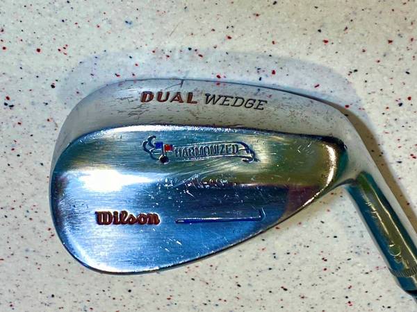 Wilson Harmonized Dual Wedge / Steel Shaft "R" Flex / Right-Handed 36" 1