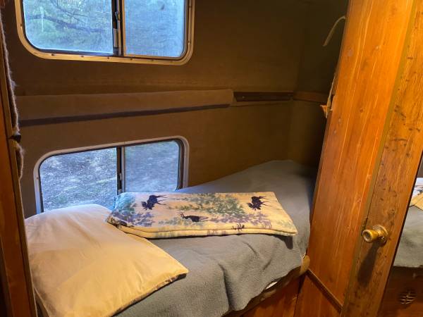 $700 / 1br - Motorhome in the country - All bills paid64037558178946124