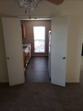 $1,600 / 2br - 1036ft2 - 2 Bedroom 1.5 Bath $1,600 1036ft2 (Asheville)64029375005313122