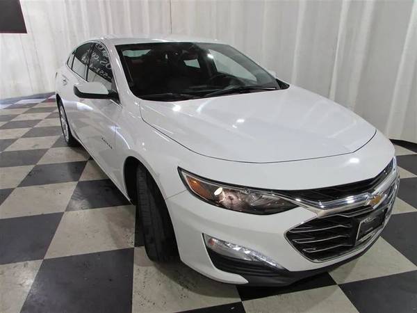 2023 Chevrolet Malibu - BAY LUXURY AUTOS - $15800.0063438691175809122