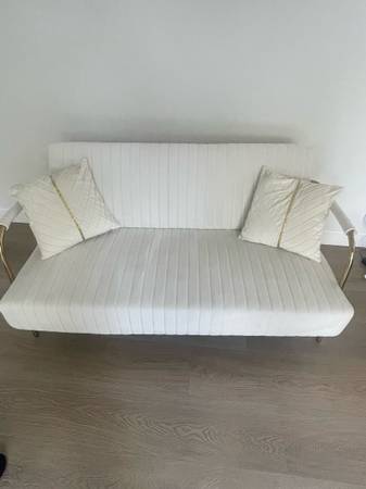 White sofa bed 1