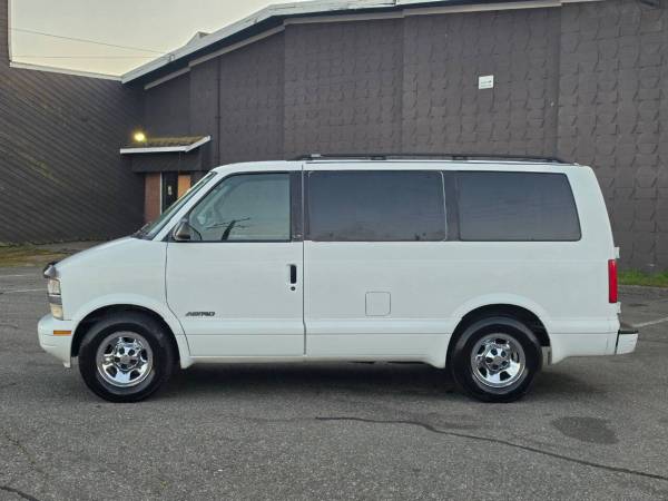 2001 Chevrolet Astro Chevy LS - Photo 8