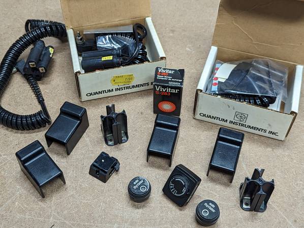 Vivitar 283 Flash Accessories 1