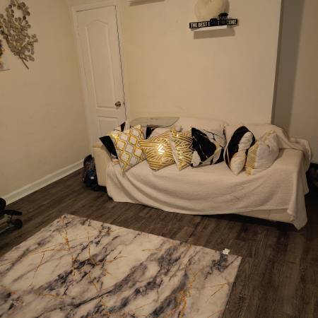 Moving EVERYTHING MUST GO (Miami)64288710640257120