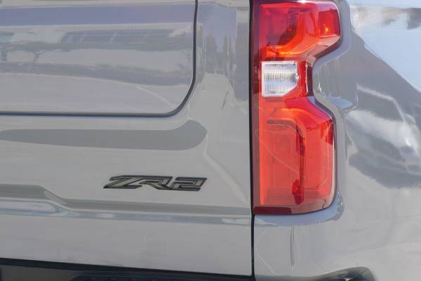 2025 Chevrolet Silverado 1500 - Photo 13