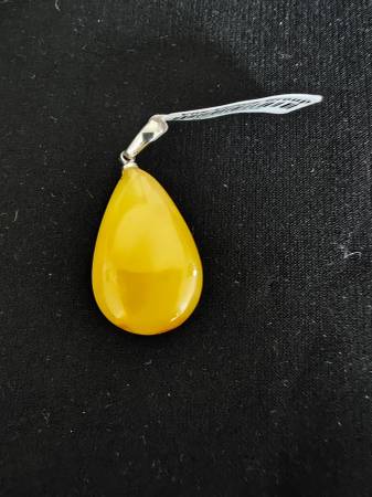 100% Baltic Amber 1