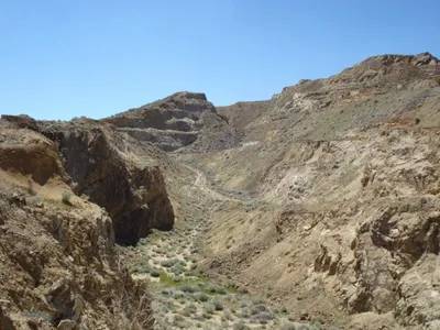 $40,000,000 ***Gold & Silver Quarry***Land*** (MOJAVE)63824145058817122