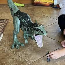 Jurassic World Dominion Super Colossal Giganotosaurus Action Figure 39 1