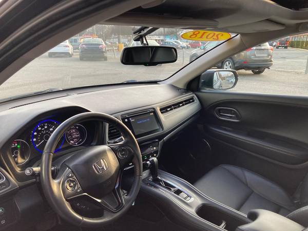 2018 Honda HR-V EX-L AWD | Loaded | Navi | 117k Miles | As low as - $500 (Lowell, Ma  (Down Payment) - - As low as - -)63615582361217124