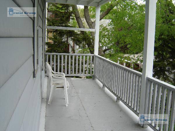 $2,250 / 1br - 4 MINUTO A PIE DEL CENTRO DE ARLINGTON63655268132865123